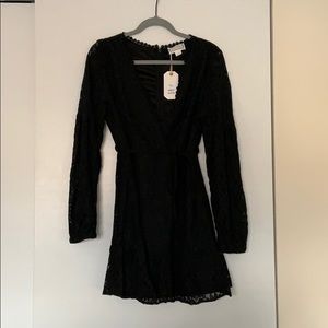 Loveriche Black Lace Mini Dress